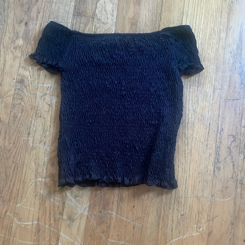 Eye Candy ribbed elastic off the shoulder top Sz Lrg
